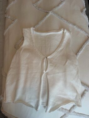 Ivory Sleeveless Knit Tank Top - Soft V-Neck